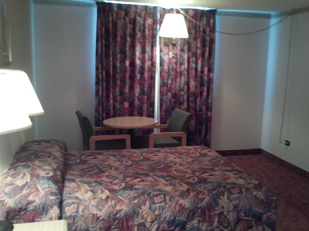 Empire Inn Brandon Buitenkant foto